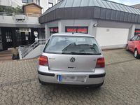 Gebraucht VW Golf IV 105 PS (77 kW) 2003 Grau Kleinwagen