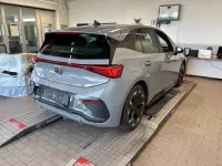 Gebraucht Cupra Born e-Boost 169 kW (231 PS) 2024 Grau Kleinwagen