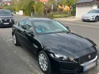 Gebraucht Jaguar XE Pure 179 PS (131 kW) 2017 Schwarz Limousine