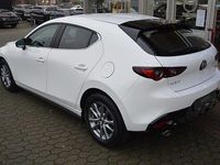 Neu Mazda 3 Prime-Line 140 PS (102 kW) 2025 Weiß Limousine