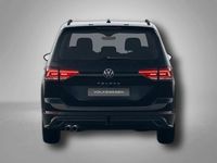 Gebraucht VW Touran Highline 150 PS (110 kW) 2025 Grenadillschwarz metallic Van / Kleinbus