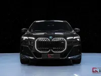 Gebraucht BMW M760e Executive 571 PS (419 kW) 2024 Schwarz Limousine