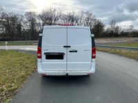 Gebraucht Mercedes Vito 190 PS (139 kW) 2018 Weiß Van