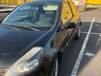 Gebraucht Renault Clio II 65 PS (47 kW) 2005 Schwarz Kleinwagen