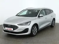 Używany Ford Focus Titanium X 120 KM (88 kW) 2023 Srebrny Sedan/Limuzyna