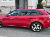 Gebraucht Alfa Romeo 159 170 PS (125 kW) 2012 Rot Kombi