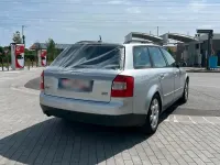 Gebraucht Audi A4 131 PS (96 kW) 2002 Silber Kombi