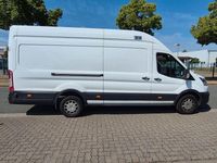 Gebraucht Ford Transit Trend 131 PS (96 kW) 2023 Frostweiß Limousine