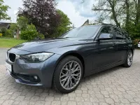 Gebraucht BMW 318 Advantage 150 PS (110 kW) 2017 Grau Kombi