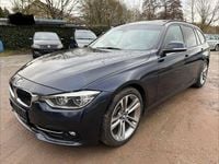Gebraucht BMW 330 Sport Line 258 PS (189 kW) 2015 Blau Limousine