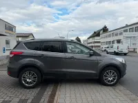 Gebraucht Ford Kuga Titanium 150 PS (110 kW) 2014 Grau SUV