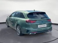 Gebraucht Kia Ceed GT-Line 140 PS (102 kW) 2024 Grün Kleinwagen