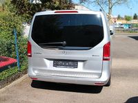 Usata Mercedes V220 Edition 163 CV (119 kW) 2017 Argento Monovolume
