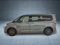 Gebraucht VW Multivan 150 PS (110 kW) 2026 Grau Van / Kleinbus