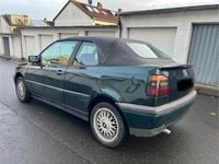 Gebraucht VW Golf 90 PS (66 kW) 1994 Grün Cabrio