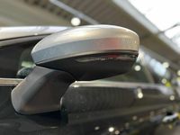 Gebraucht Renault Captur Intens 158 PS (116 kW) 2021 Blackpearlschwarz metallic/d SUV