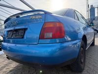 Second-hand Audi A4 101 CP (74 kW) 1996 Albastru Berlinǎ