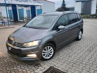 Gebraucht VW Touran Comfortline 150 PS (110 kW) 2016 Grau Van / Kleinbus