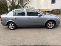 gebraucht Opel Astra Lim. Elegance Klimaaut.,8xAlu,2.H.N.Tüv