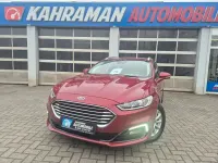Gebraucht Ford Mondeo Titanium 150 PS (110 kW) 2019 Rot Limousine