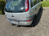 Second-hand Opel Corsa 2002 Argintiu Hatchback