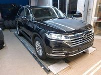 Gebraucht VW Touareg Elegance 231 PS (169 kW) 2021 Schwarz SUV