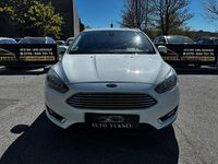 Gebraucht Ford Focus Titanium 125 PS (91 kW) 2018 Weiß Kombi
