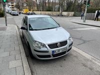 Gebraucht VW Polo 60 PS (44 kW) 2007 Silber Limousine