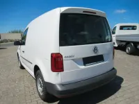 Gebraucht VW Caddy 75 PS (55 kW) 2020 Weiß Van / Kleinbus