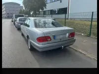 Gebraucht Mercedes E230 150 PS (110 kW) 1997 Silber Limousine