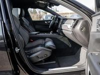 Gebraucht Volvo XC60 Plus 197 PS (144 kW) 2022 Schwarz SUV