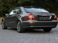 Gebraucht Mercedes E320 224 PS (164 kW) 2007 Andere farben Limousine