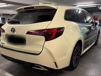 Gebraucht Toyota Corolla Team 122 PS (89 kW) 2023 Weiß Kombi