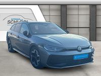 Gebraucht VW Passat R-line 193 PS (141 kW) 2025 Grau Kombi