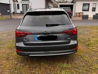 Gebraucht Audi A4 S-Line 190 PS (139 kW) 2017 Grau Kombi