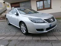 Gebraucht Renault Latitude 150 PS (110 kW) 2011 Silber Limousine