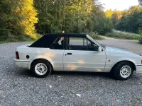 Gebraucht Ford Escort Cabriolet 90 PS (66 kW) 1989 Weiß Cabrio