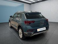 Gebraucht VW T-Roc 150 PS (110 kW) 2024 Blau SUV