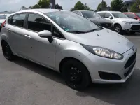 Gebraucht Ford Fiesta Trend 95 PS (69 kW) 2016 Grau Kleinwagen
