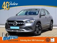 Gebraucht Mercedes GLA180 Style 136 PS (100 kW) 2023 Grau SUV