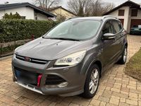 Gebraucht Ford Kuga 163 PS (119 kW) 2014 Grau SUV