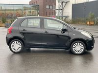 gebraucht Toyota Yaris TÜV Neu