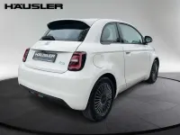 Gebraucht Fiat 500e Icon 86 kW (117 PS) 2022 Weiss Kleinwagen