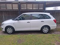 Gebraucht Skoda Fabia 69 PS (50 kW) 2013 Weiß Kombi