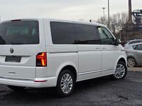 Gebraucht VW Multivan Generation Six 150 PS (110 kW) 2021 Candyweiss Van