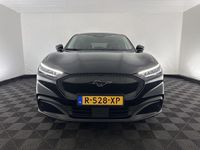 Gebraucht Ford Mustang Mach-E 197 kW (269 PS) 2022 Schwarz SUV