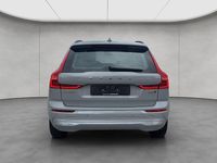 Gebraucht Volvo XC60 197 PS (144 kW) 2023 Grau SUV