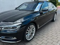 Gebraucht BMW 750 448 PS (329 kW) 2015 Schwarz Limousine