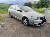 Gebraucht Skoda Octavia Active 110 PS (80 kW) 2015 Grau Kombi