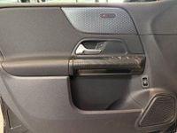 Gebraucht Mercedes B200 163 PS (119 kW) 2023 Schwarz Van / Kleinbus